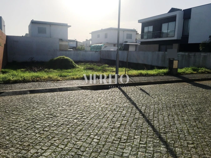 Terreno para Venda em Balazar Foto 3