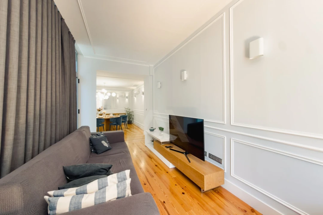 Apartamento T2 para Arrendamento em Santo António Foto 11
