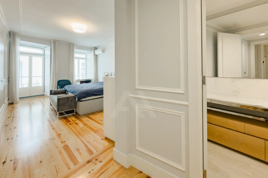 Apartamento T2 para Arrendamento em Santo António Foto 28