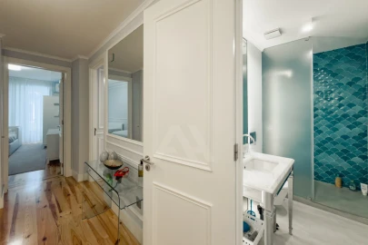Apartamento T2 para Arrendamento em Santo António