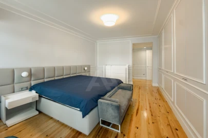 Apartamento T2 para Arrendamento em Santo António