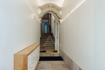 Apartamento T2 para Arrendamento em Santo António