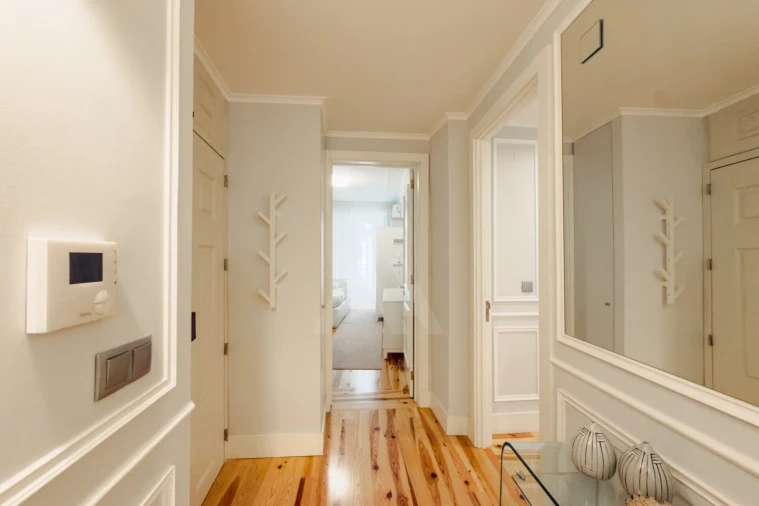 Apartamento T2 para Arrendamento em Santo António Foto 33
