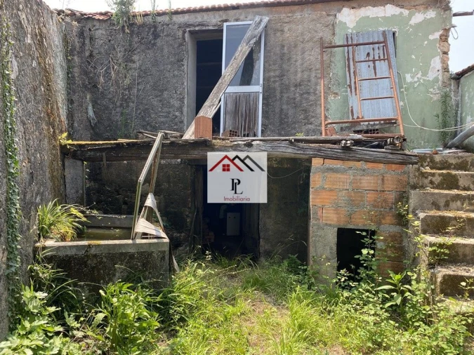 Moradia T2 para Venda em Arrifana Foto 13