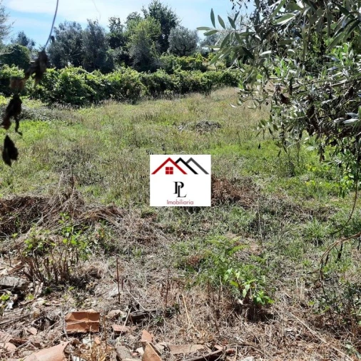 Moradia T2 para Venda em Arrifana Foto 10