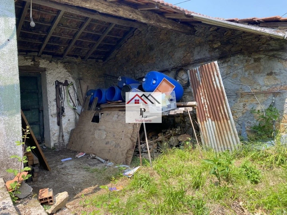 Moradia T2 para Venda em Arrifana Foto 16