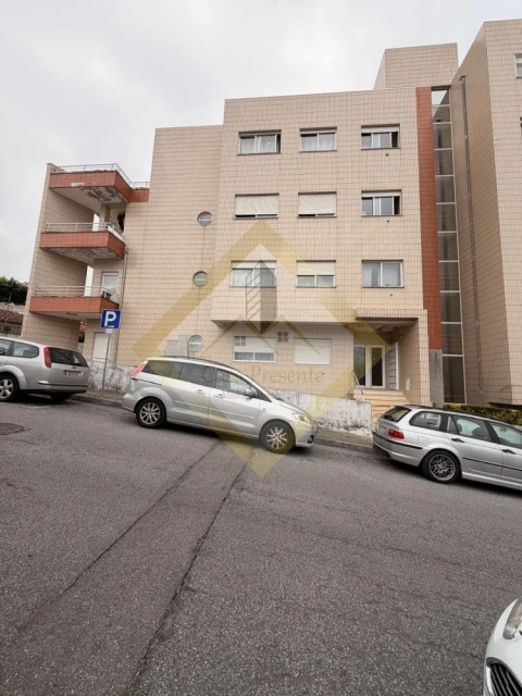Apartamento T2 para Venda em Oliveira do Douro