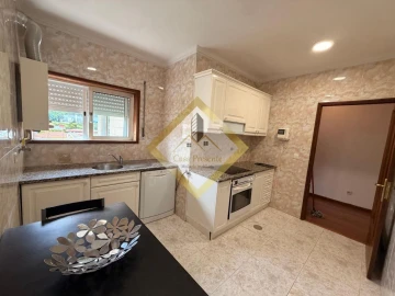 Apartamento T2 para Venda em Oliveira do Douro