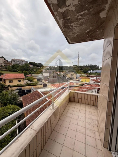 Apartamento T2 para Venda em Oliveira do Douro