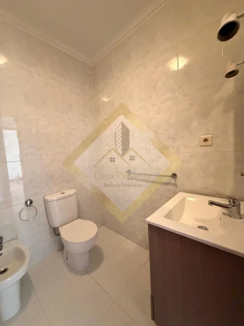 Apartamento T2 para Venda em Oliveira do Douro