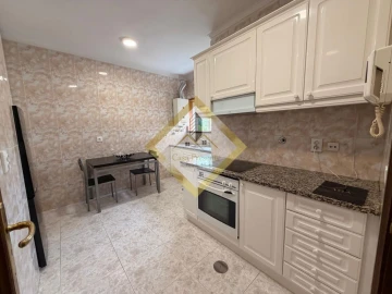 Apartamento T2 para Venda em Oliveira do Douro