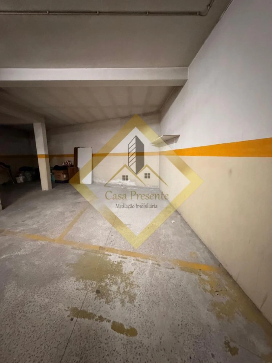 Apartamento T2 para Venda em Oliveira do Douro Foto 25