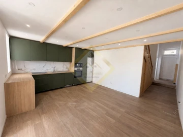 Moradia T3 para Venda em Mafamude e Vilar do Paraíso