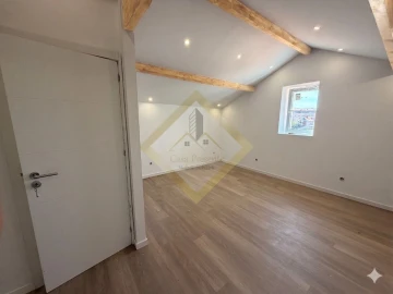 Moradia T3 para Venda em Mafamude e Vilar do Paraíso