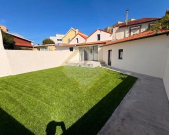 Moradia T3 para Venda em Mafamude e Vilar do Paraíso