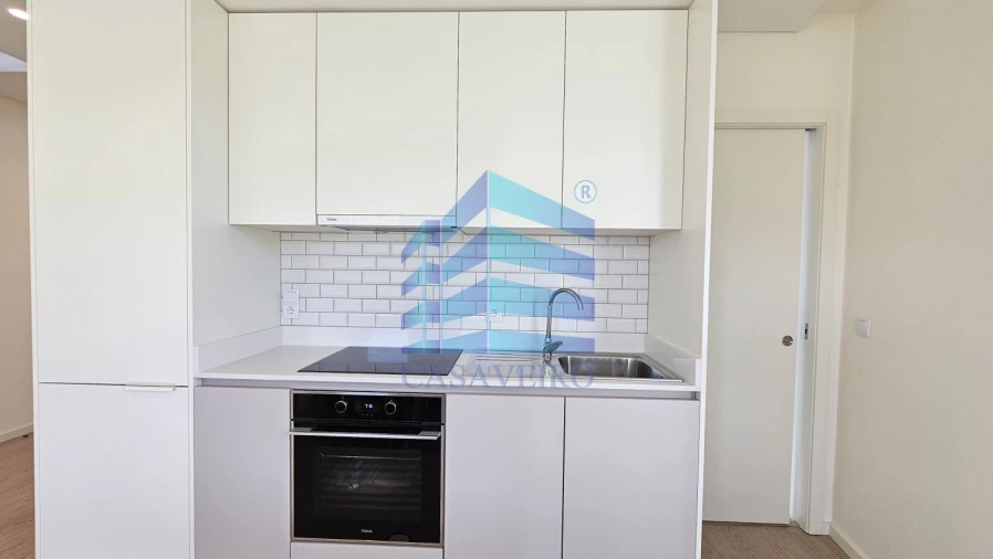 Apartamento T1 para Arrendamento em Esgueira Foto 11