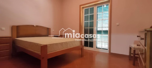 Moradia T2 para Venda em Oiã