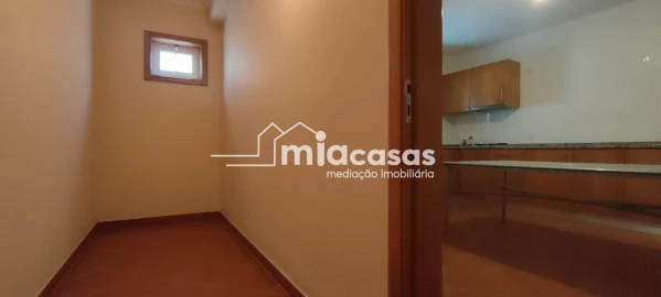 Moradia T2 para Venda em Oiã