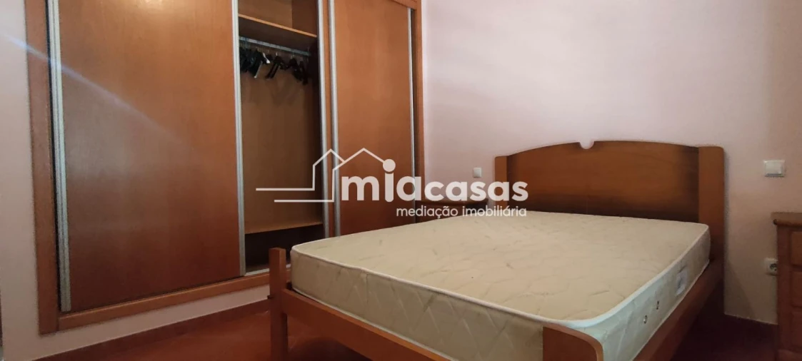 Moradia T2 para Venda em Oiã Foto 20