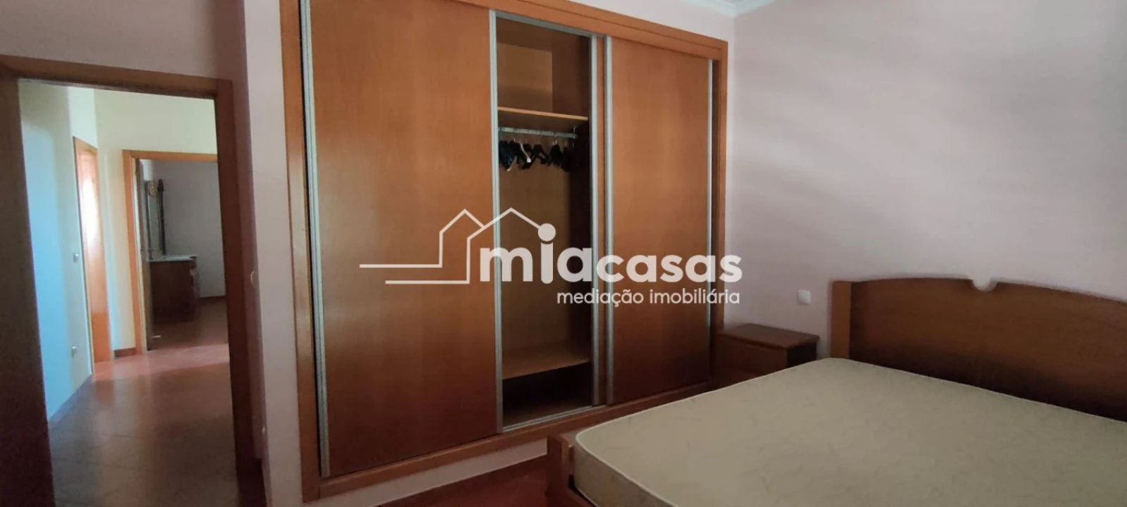 Moradia T2 para Venda em Oiã Foto 6