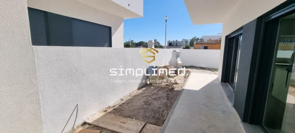Moradia T4 para Venda em Quinta do Anjo