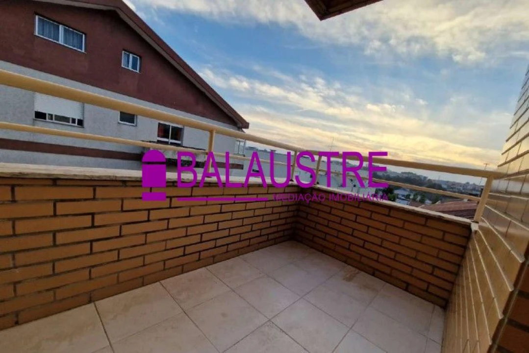 Apartamento T3 para Arrendamento em Ferreiros e Gondizalves Foto 15