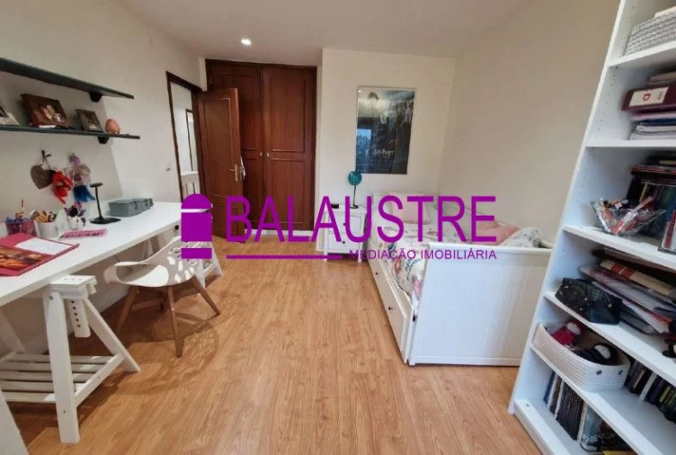 Apartamento T3 para Arrendamento em Ferreiros e Gondizalves Foto 7