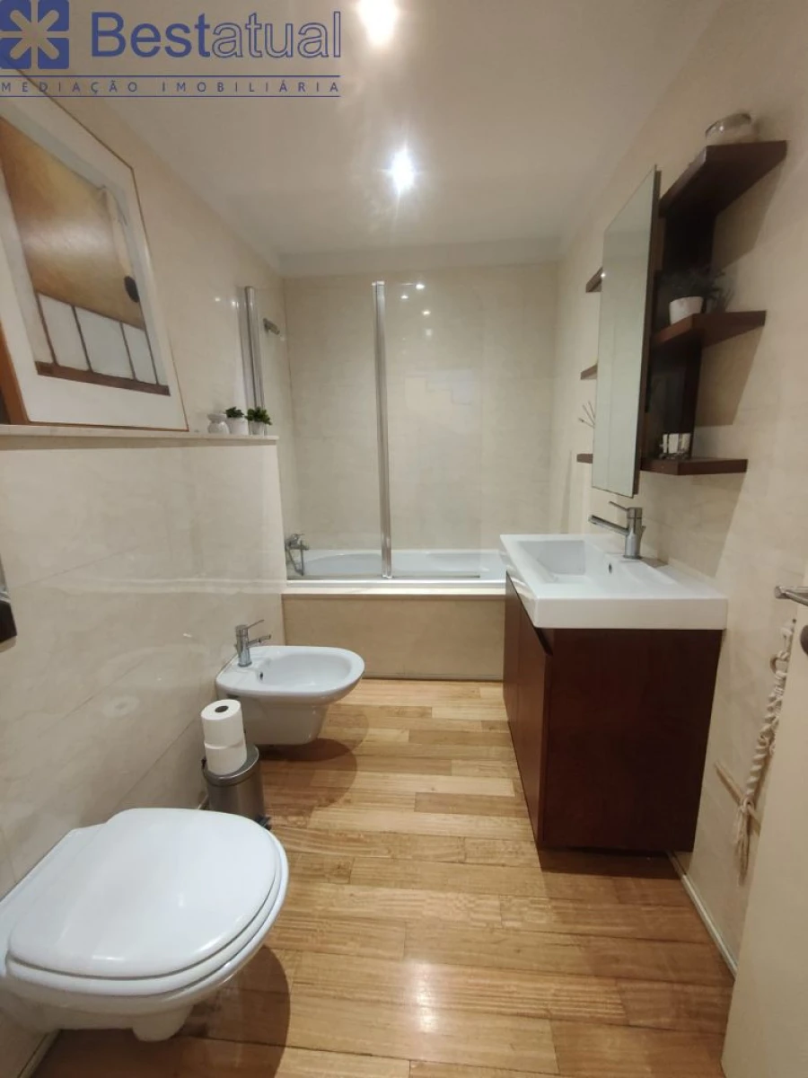 Moradia T3 para Venda em Pinheiro Foto 35