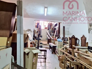 Loja para Venda em Estremoz (Santa Maria e Santo André)