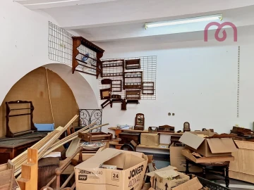 Loja para Venda em Estremoz (Santa Maria e Santo André)