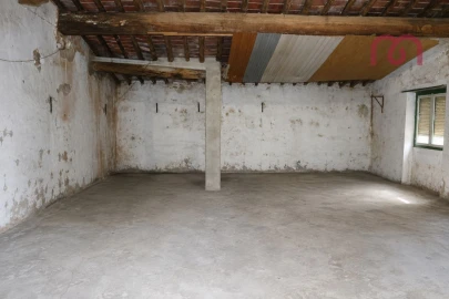Loja para Venda em Estremoz (Santa Maria e Santo André)