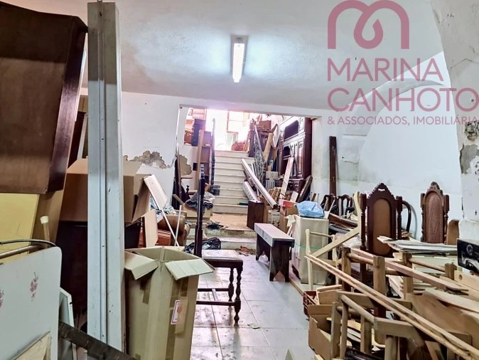 Loja para Venda em Estremoz (Santa Maria e Santo André) Foto 17