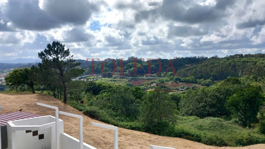 Moradia T4 para Venda em Ramada e Caneças Foto 32