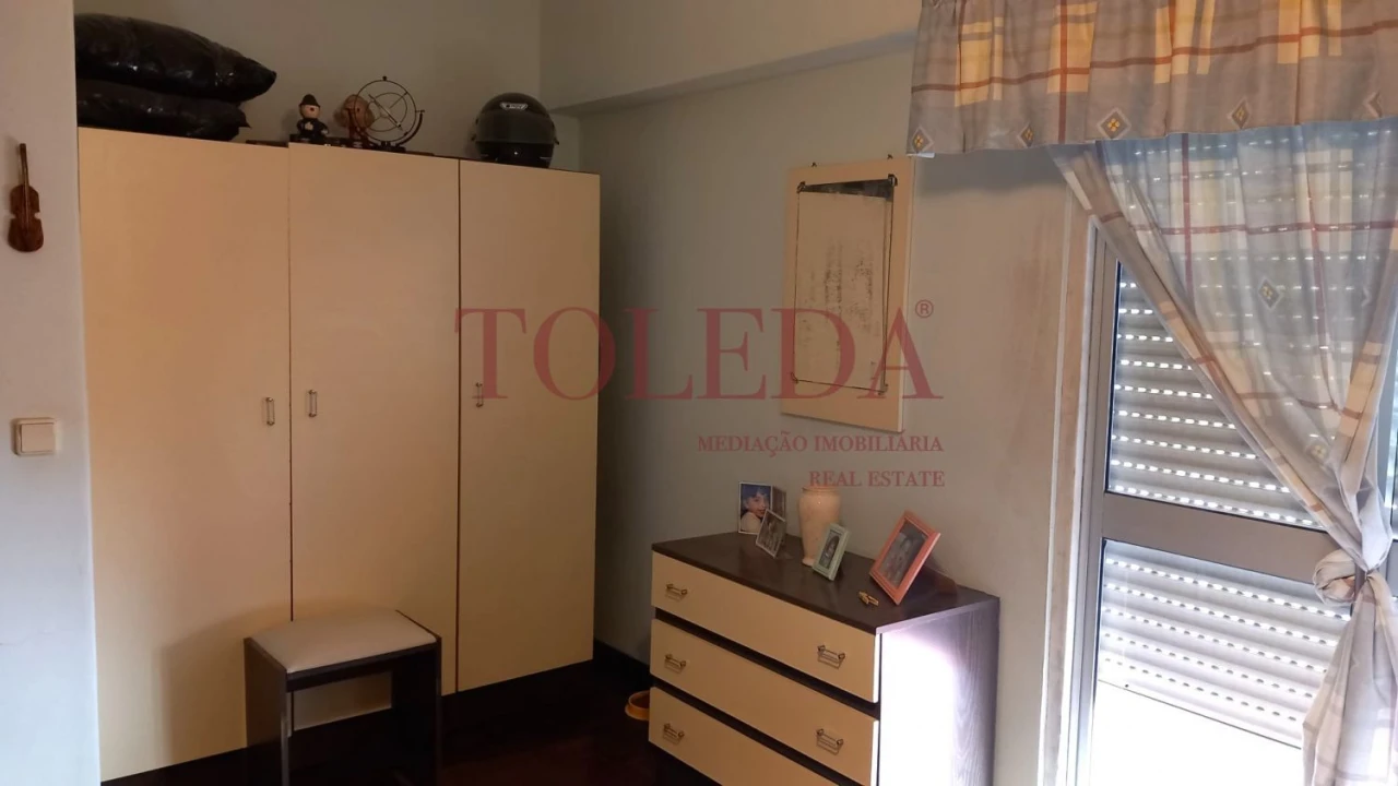 Moradia T4 para Venda em Ramada e Caneças Foto 25
