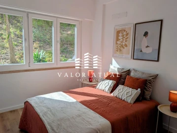 Apartamento T2 para Venda em Benfica
