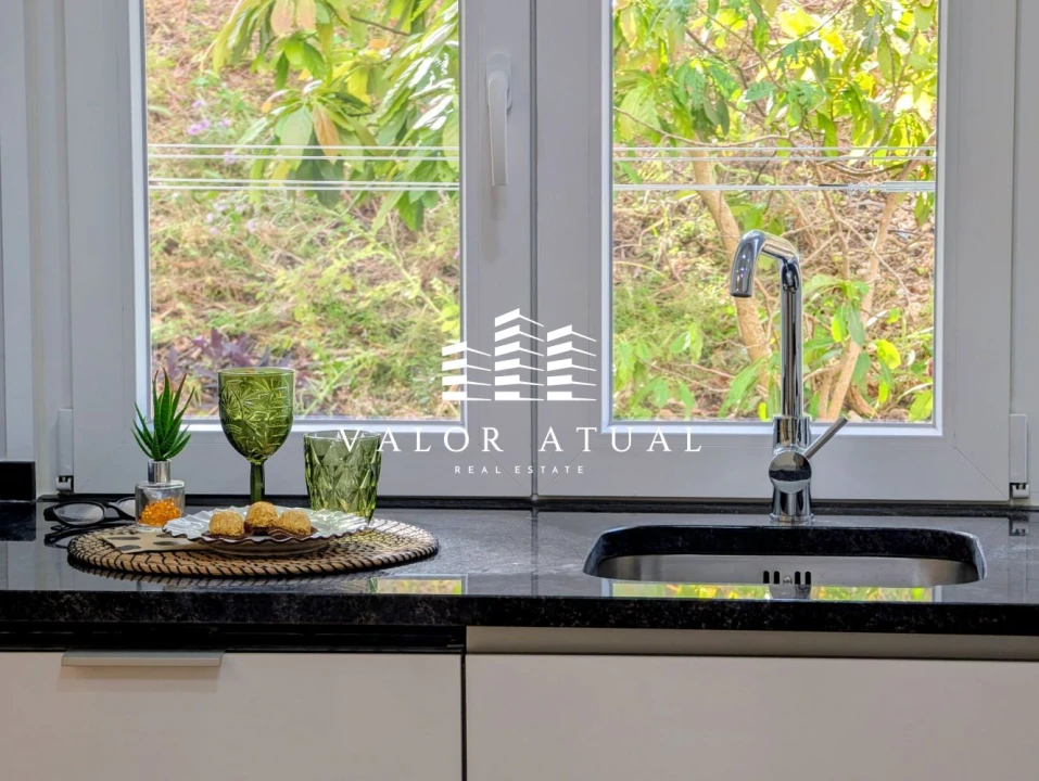 Apartamento T2 para Venda em Benfica Foto 2
