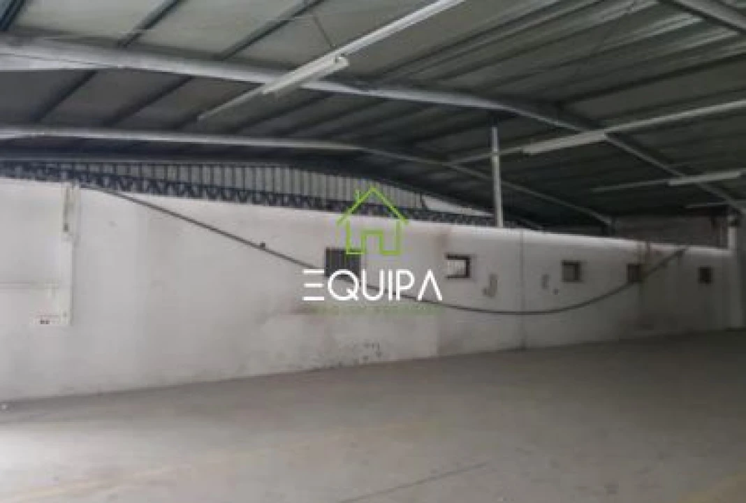 Loja para Venda em Muge Foto 20