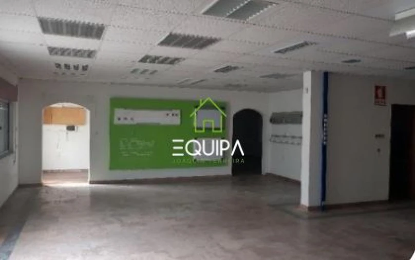 Loja para Venda em Muge Foto 22