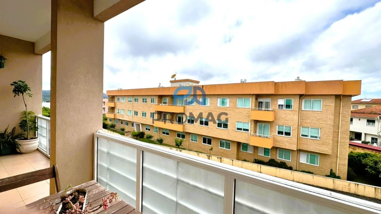 Apartamento T3 para Venda em Avintes Foto 18