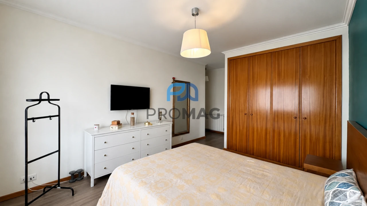 Apartamento T3 para Venda em Avintes Foto 28