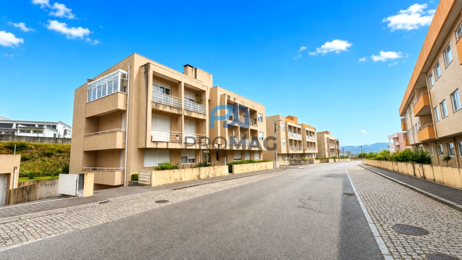 Apartamento T3 para Venda em Avintes Foto 2