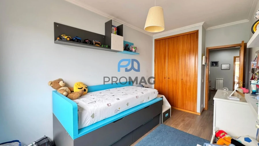 Apartamento T3 para Venda em Avintes Foto 32