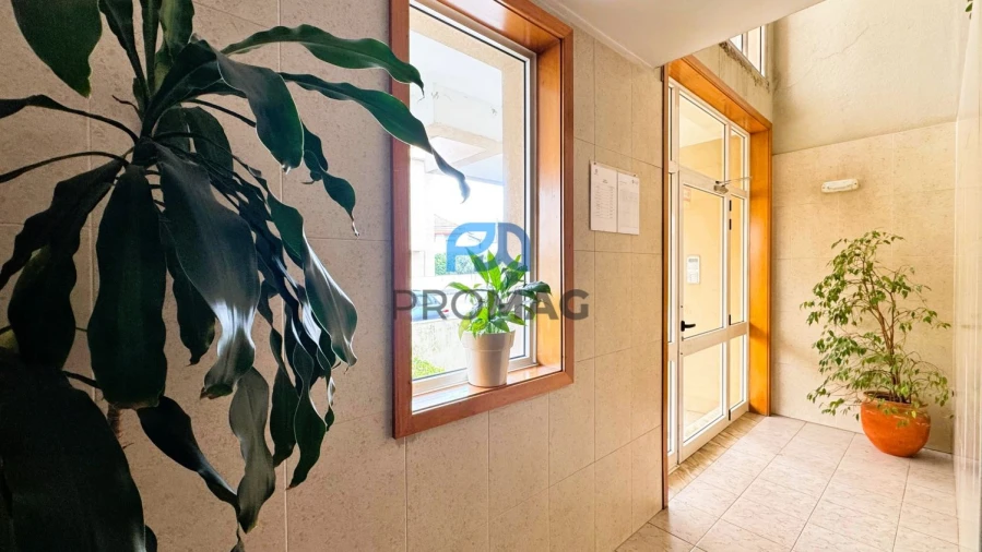 Apartamento T3 para Venda em Avintes Foto 7