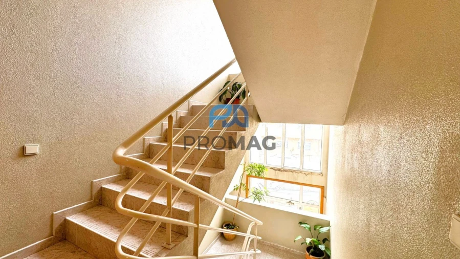 Apartamento T3 para Venda em Avintes Foto 10