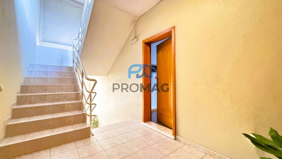 Apartamento T3 para Venda em Avintes Foto 11