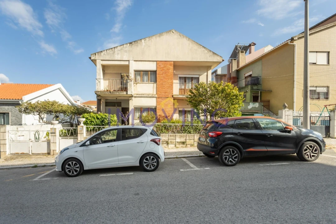 Moradia T6 para Venda em Barreiro e Lavradio Foto 1