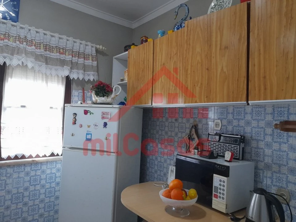 Moradia T4 para Venda em Casal de Cambra Foto 21