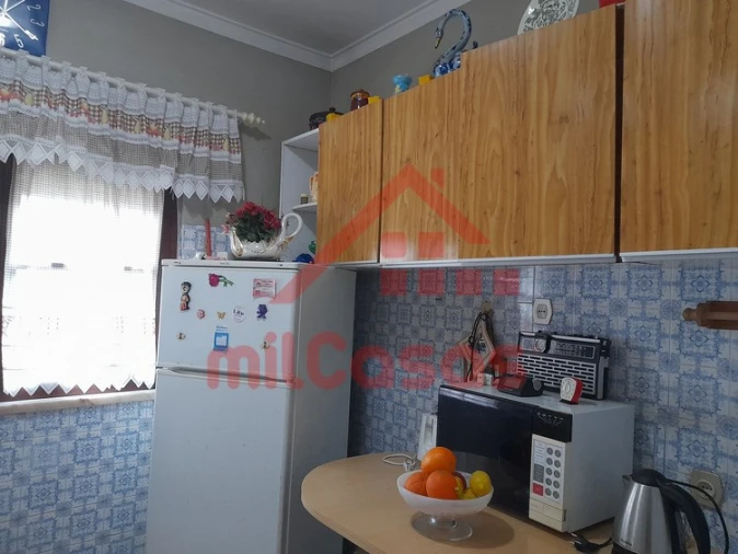 Moradia T4 para Venda em Casal de Cambra Foto 21