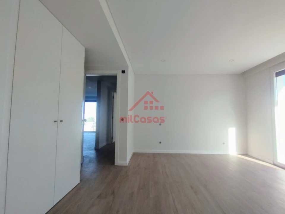 Apartamento T3 para Venda em Santa Maria, São Pedro e Matacães Foto 5