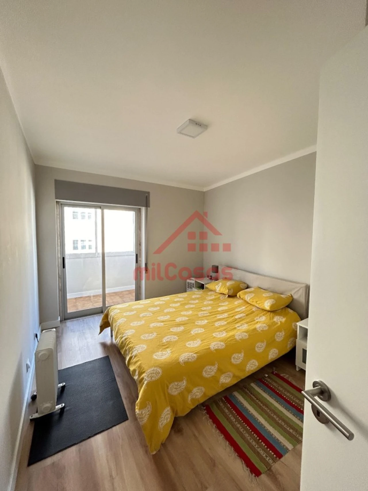 Apartamento T2 para Arrendamento em Santa Maria, São Pedro e Matacães Foto 8
